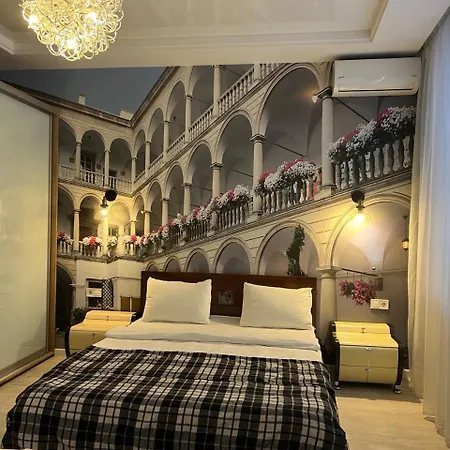 アパート площа ринок