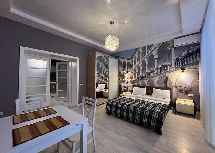 アパート площа ринок