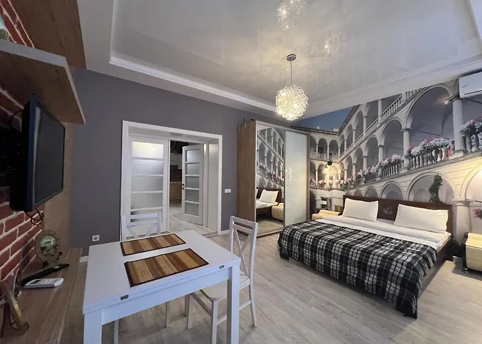 площа ринок * リヴィウ